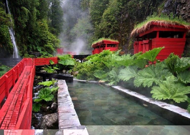 Termas Geométricas en Panguipulli, Los Rios