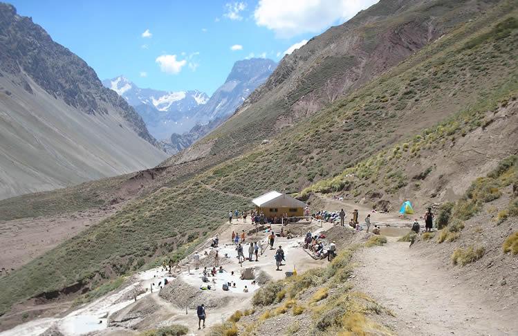 Fotografía 4 de Termas Valle de Colina en San Jose De Maipo, Metropolitana