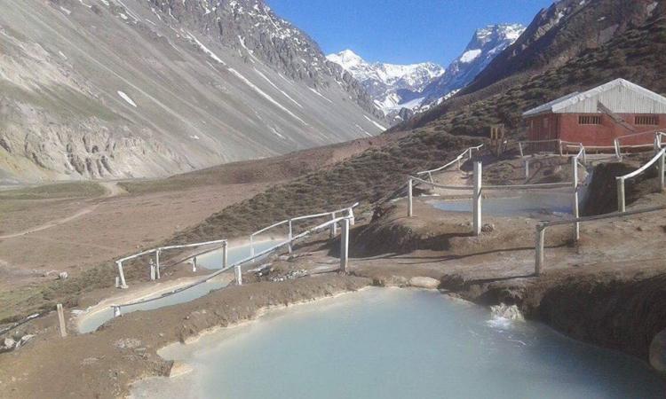 Fotografía 5 de Termas Valle de Colina en San Jose De Maipo, Metropolitana