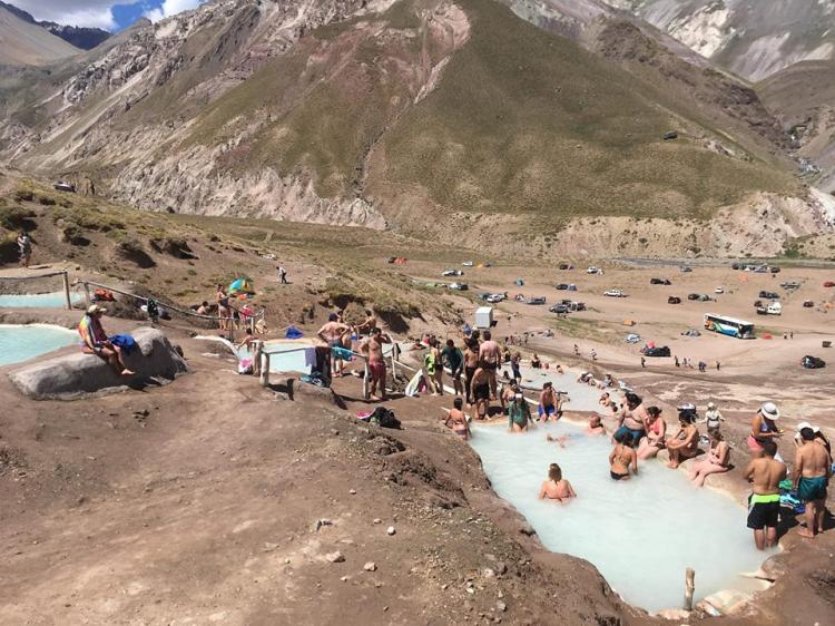 Fotografía 9 de Termas Valle de Colina en San Jose De Maipo, Metropolitana