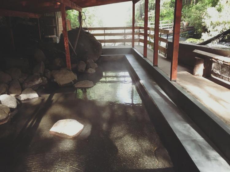 Fotografía 13 de Termas Quilalelfu - Coñaripe en Panguipulli, Los Rios