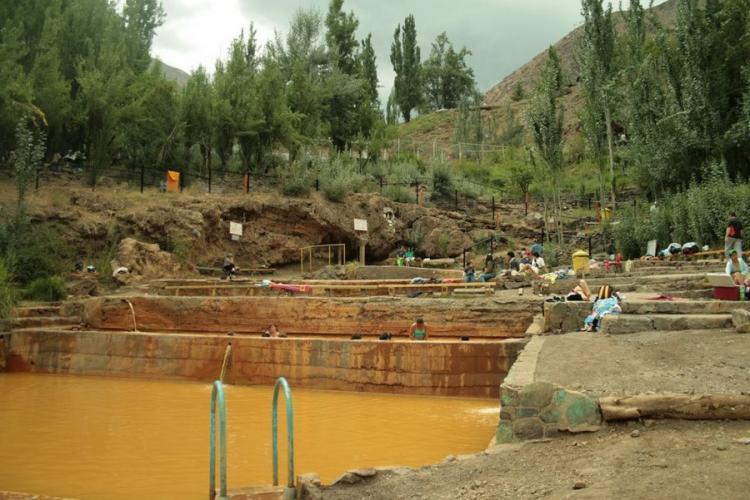 Fotografía 8 de Baños Morales en San Jose De Maipo, Metropolitana