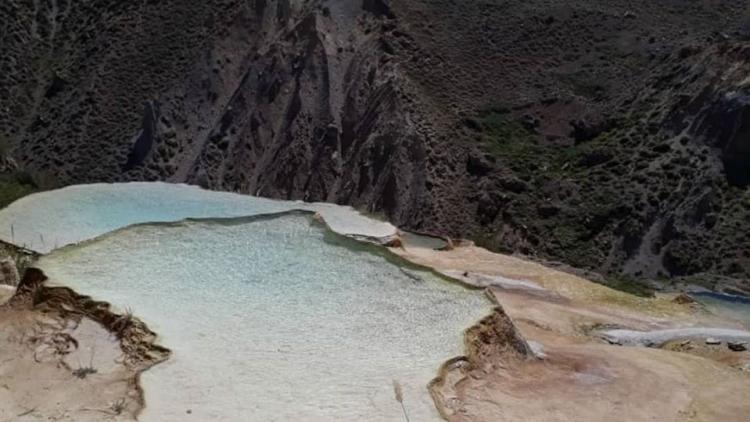 Fotografía 12 de Baños Azules en San Jose De Maipo, Metropolitana
