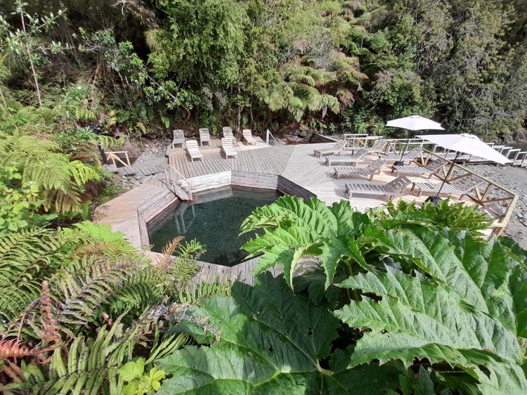 Termas de Pichicolo en Hualaihue, Los Lagos