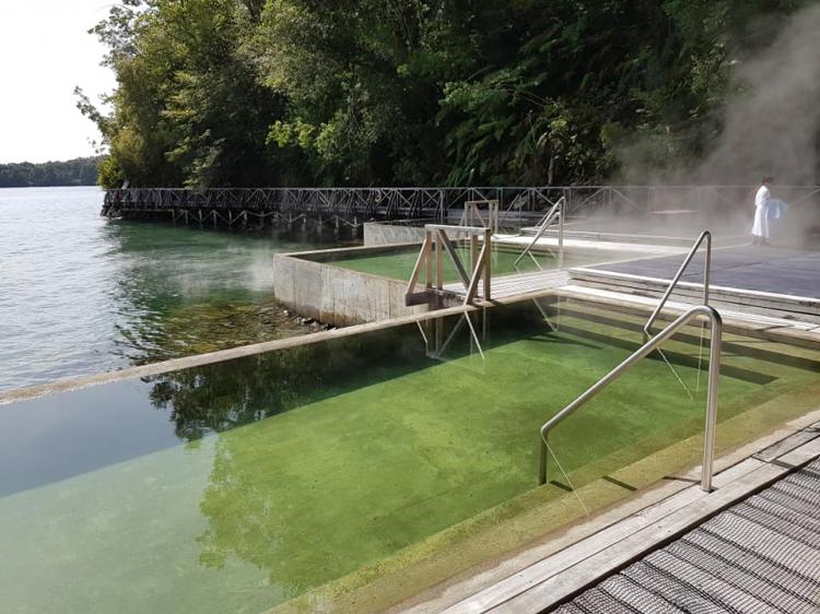 Fotografía 8 de Termas Ensenada Perez en Aysen, Aysen